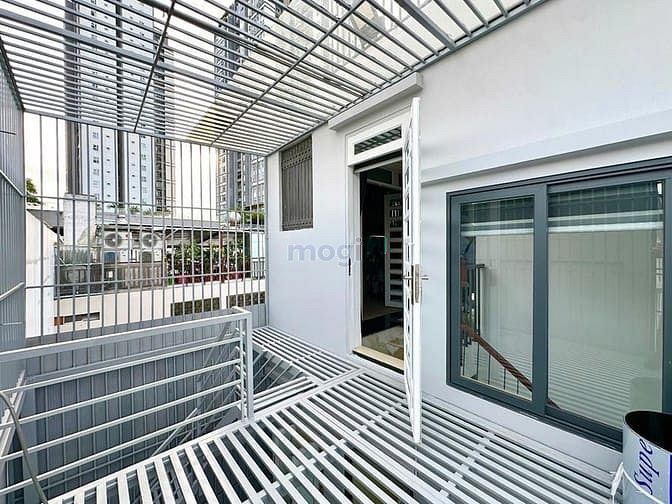Hình ảnh Siêu phẩm Quận 10 ! 7 tầng có gara & thang máy , view độc nhất vô nhị