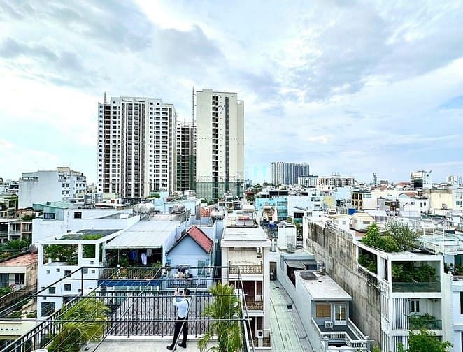 Hình ảnh Siêu phẩm Quận 10 ! 7 tầng có gara & thang máy , view độc nhất vô nhị