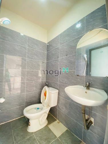Hình ảnh CHDV Ban Công rộng đủ nội thất giá rẻ