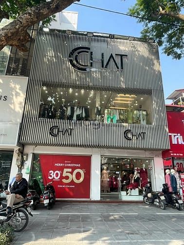 Hình ảnh HOT ! Cho thuê mặt phố Trần Thái Tông 120m2 x 12m mặt tiền .
