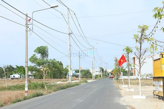 Hình ảnh Đất ở đô thị trung tâm Thị Trấn Cần Đước - 2 mặt tiền nhựa