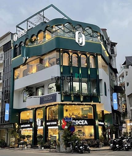 Hình ảnh Cho thuê biệt thự lô góc phố Nguyễn Thị Định 200m2 x 30m mặt tiền.