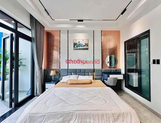 Hình ảnh cho thuê nhà mặt tiền đẹp full nội thất 400m2