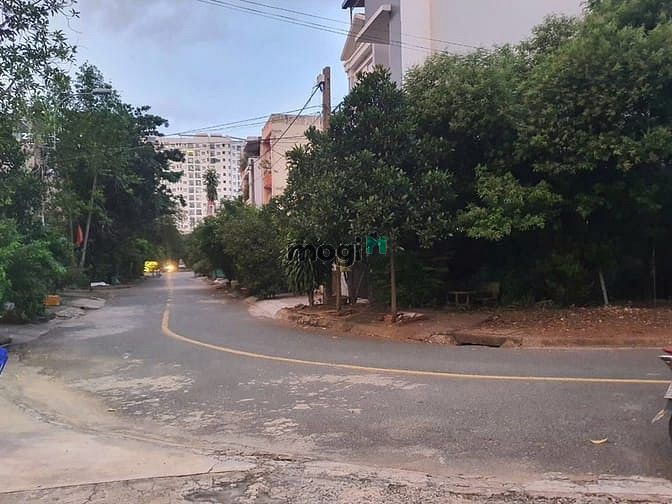 Hình ảnh Bán nhiều nền đất biệt thự Dự án 10 Mẫu,dự án Phú Nhuận Ng Duy Trinh