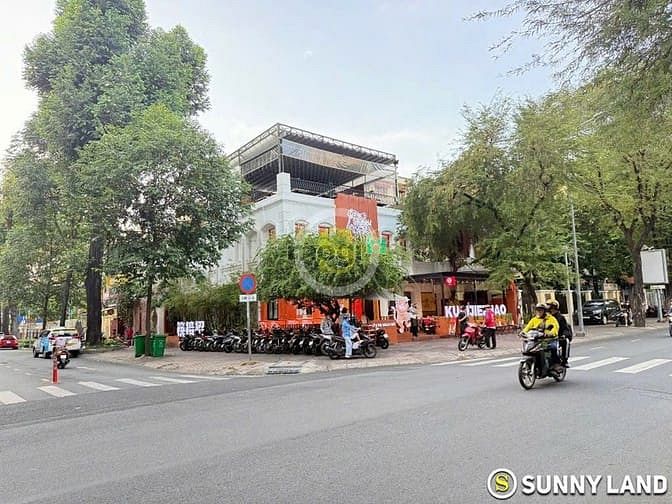 Hình ảnh Cho Thuê SIÊU PHẨM Góc 2MT Võ Văn Tần Q3