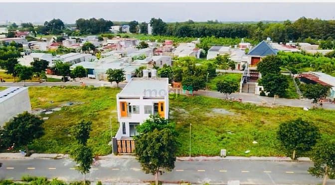 Hình ảnh Bán đất liền kề sân bay Long Thành, vốn chỉ 900tr có được 2 NỀN