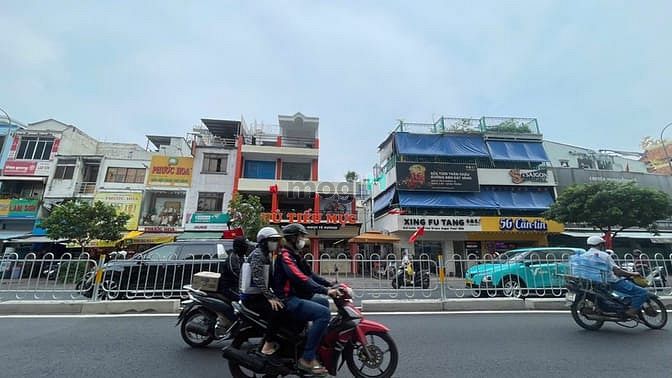 Hình ảnh Siêu Hiếm quận 4 ngang 9m - Mặt tiền Hoàng Diệu, P8, Quận 4 giá 32,5