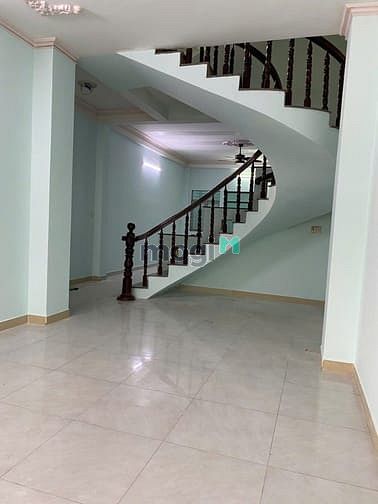 Hình ảnh cho thuê nhà 1t2l gần siêu thị big c tân hiệp 3phòng ngủ giá rẻ