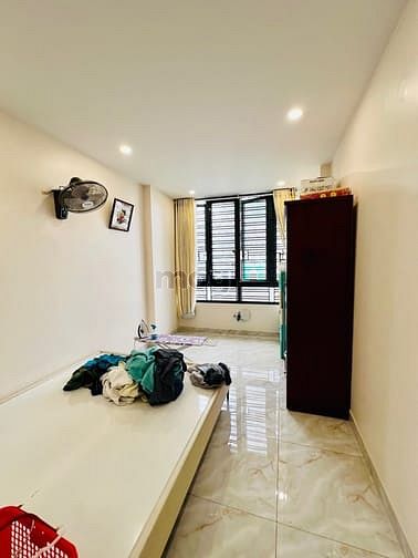 Hình ảnh Bán nhà 43m2 - 5 tầng Trần Hưng Đạo Q1 – 6PN, gần hẻm xe hơi, chỉ 8.x
