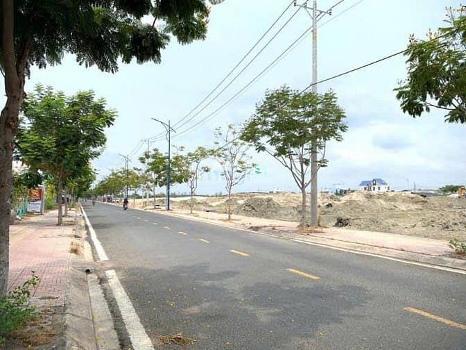 Hình ảnh Bán Đất Mặt Tiền QL 50, TP. Gò Công, 100m2, SHR, Giá 500tr