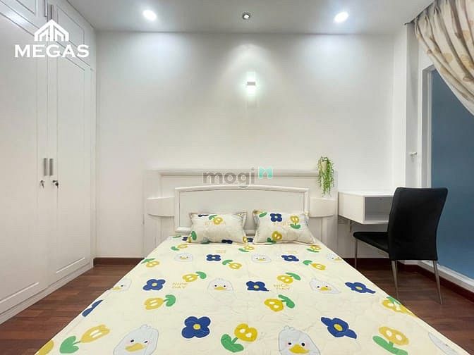Hình ảnh Cho thuê Studio Quận 1 35m2 gần Lý Tự Trọng_Cửa sổ lớn_MG Riêng