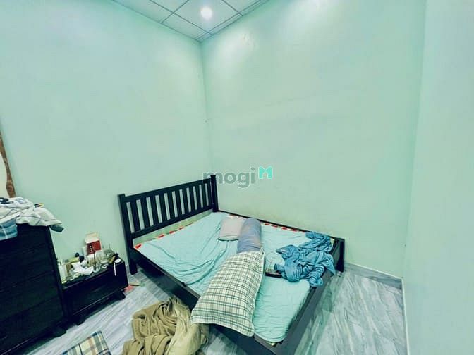 Hình ảnh Nhà bán 120m2 gần chợ Tân Phong 5,6 tỷ vị trí kinh doanh cấp 4 rộng