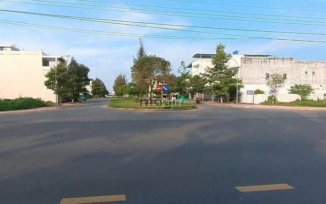 Hình ảnh Bán đất MT Trần Công Tường SHR sang tên ngay GIÁ 600TR - TT TP Gò Công
