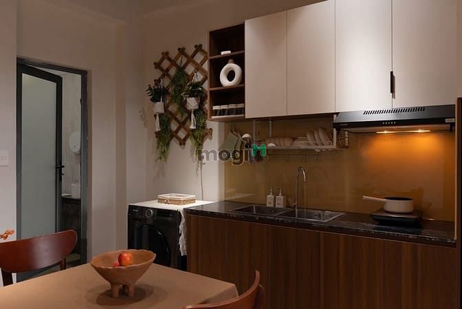 Hình ảnh 🌥️ Mb6623 nạp rút nhanh chóng Ban Công đầy đủ nội thất ở gần toà Viettel, Hà Đô Centrosa
