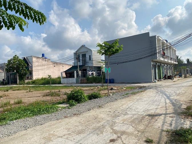 Hình ảnh Lô Đất 2 Mặt Tiền Đẹp – 700M² – GIÁ TỐT ĐẦU TƯ - Thổ Cư 100% 🔥