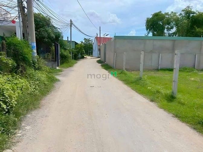 Hình ảnh Bán gấp lô đất 27x25 đường xe tải, tại Đức Hòa, Long An CHỉ 8 Tỷ 9 TL
