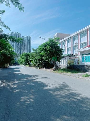 Hình ảnh Cho thuê nhà phố nguyên căn FULL nội thất ở KDC 13E Intresco NHƯ HÌNH