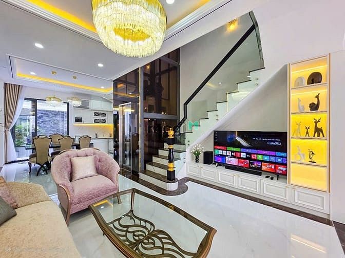 Hình ảnh Nhà Phố sang trọng có thang máy - đường 6m 1806 Huỳnh Tấn Phát Nhà Bè