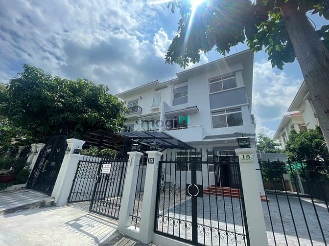 Hình ảnh Cho Thuê Biệt thự đơn Lập , Nam Quang , Pmh, Q7 hcm
