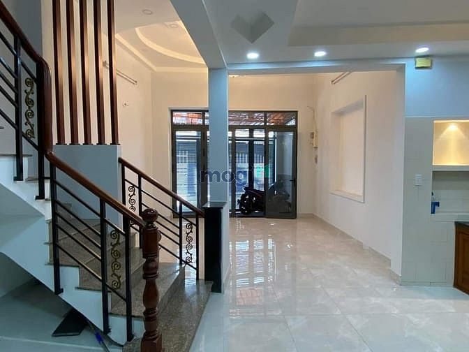 Hình ảnh Bán nhà HXH 4M - Lâm Văn Bền, P Tân Kiểng Quận 7
