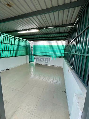Hình ảnh Nhà đẹp 3 Lầu hẻm 413 đ.Lê Văn Quới, P.BTDA, Q.Bình Tân