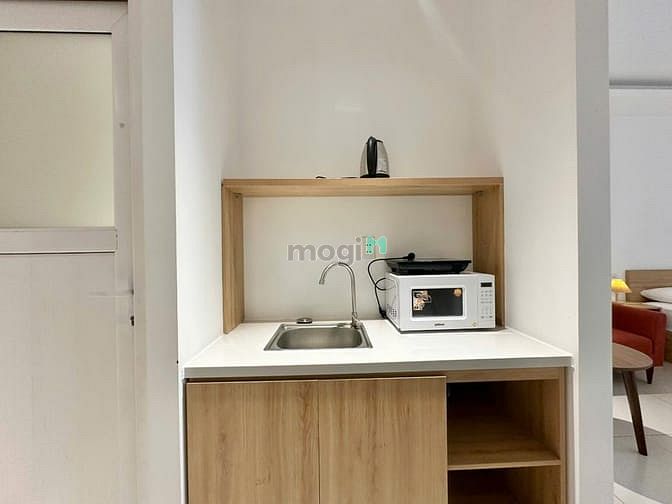 Hình ảnh Cho Thuê Căn Hộ 1PN Bancol - Gần Chợ Tân Định Quận 1 - Xe Hơi Tận Cửa