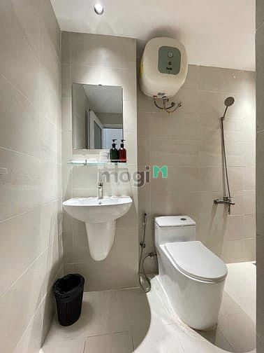 Hình ảnh Studio 40M2 Balcony Máy Giặt Riêng Thang Máy_Tone Sáng Ngay TT Q1