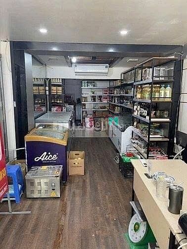 Hình ảnh Cho thuê nhà mặt phố Yên Lãng – Đống Đa, vị trí đẹp, đi riêng biệt