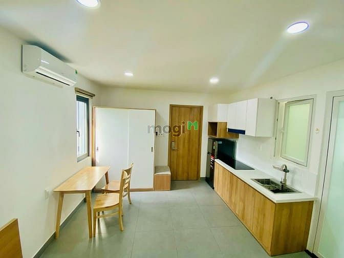 Hình ảnh STUDIO Full Nội Thất Thiết Kế Hiện Đại gần Trần Não Cửa Sổ Thoáng