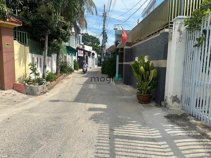 Hình ảnh Bán đất tặng nhà cấp 4 - trung tâm Phan Thiết