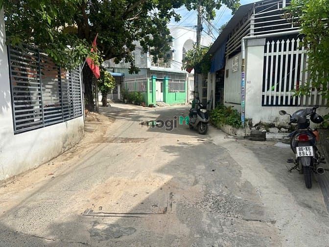 Hình ảnh Bán đất tặng nhà cấp 4 - trung tâm Phan Thiết