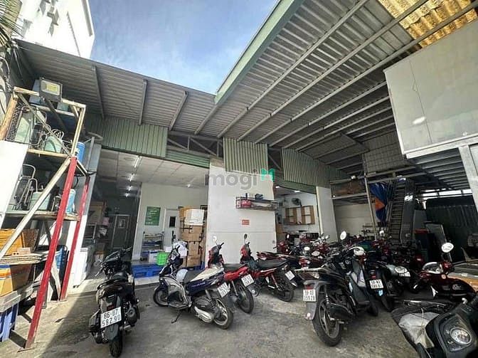 Hình ảnh Cho Thuê Kho Mặt tiền Quốc Lộ 13, Quận Thủ Đức, DT 750m2, 80 triệu/thá