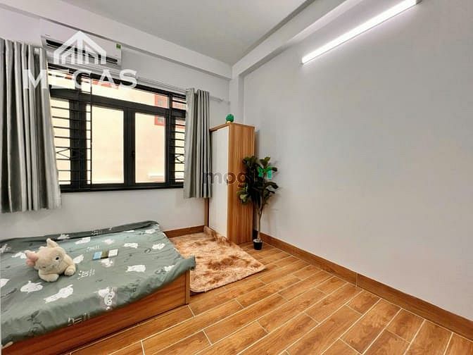 Hình ảnh Căn Hộ Full Nội Thất - Cửa Sổ Trời Ngay Phan Văn Hớn - Trường Chinh