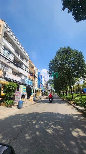 Hình ảnh Bán CHDV mặt tiền đường số 7, 120m2 4 tầng Thang Máy, thu nhập hơn 40