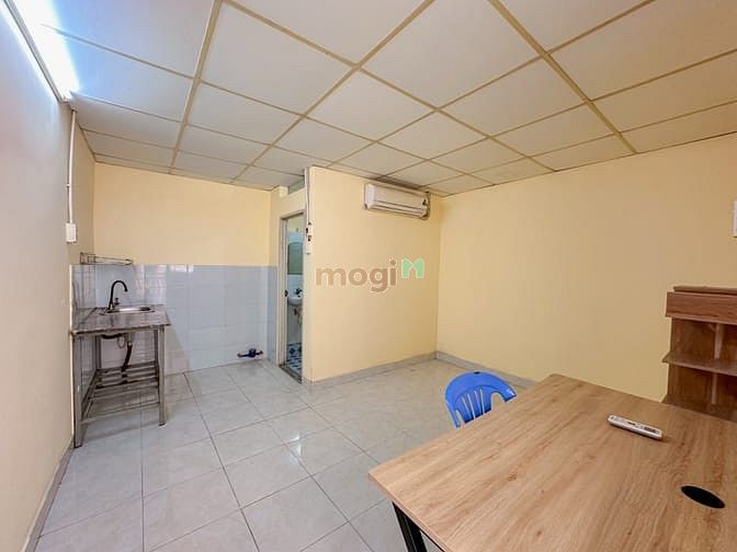 Hình ảnh Phòng Chill Cực Thoáng, Ban Công Và Máy Lạnh, Gần Cộng Hòa – Tân Bình