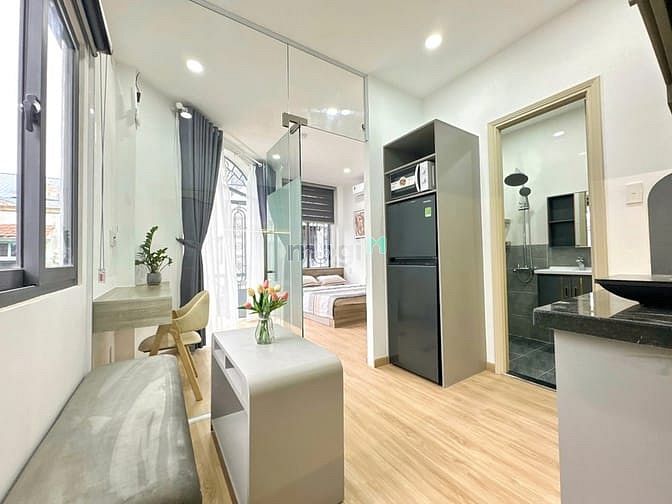 Hình ảnh 1PN Full NT Mới_Balcony_Máy Giặt riêng_An Ninh Ngay Quận 3