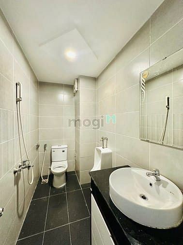 Hình ảnh SIÊU PHẨM MỚI CHO THUÊ LẦN ĐẦU - 25/8D Hoàng Việt, P4, Tân Bình