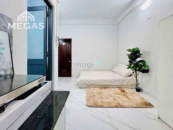 Hình ảnh Cho Thuê Căn Hộ Dịch Vụ Full Nội Thất Mới 100% Ngay Vòng Xoay Phú Lâm
