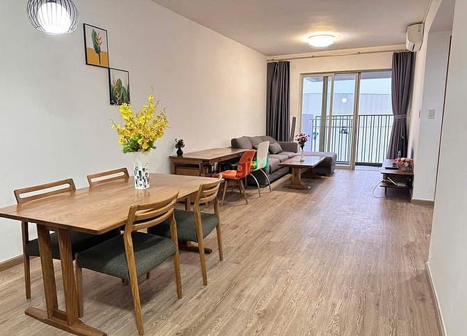 Hình ảnh Chung cư cao cấp Sky Center, Phổ QUang, TB: 77m2, 2pn, 2wc, 16tr