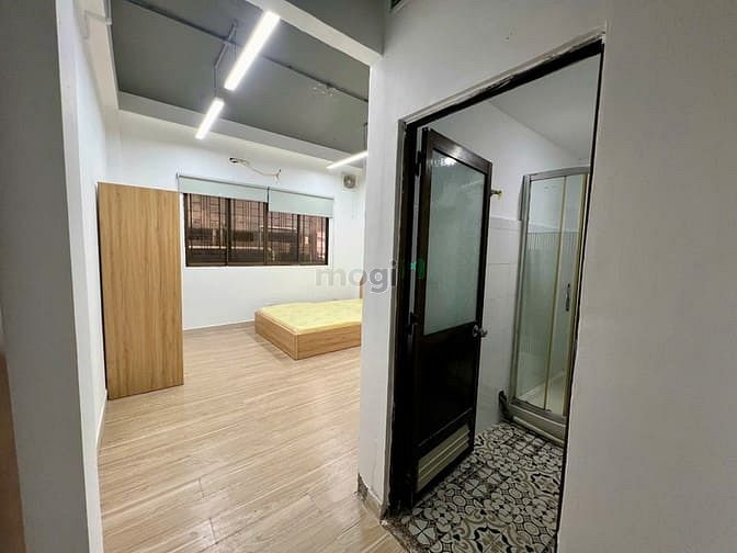 Hình ảnh CHDV full nội thất ban công, tách bếp, lối đi riêng