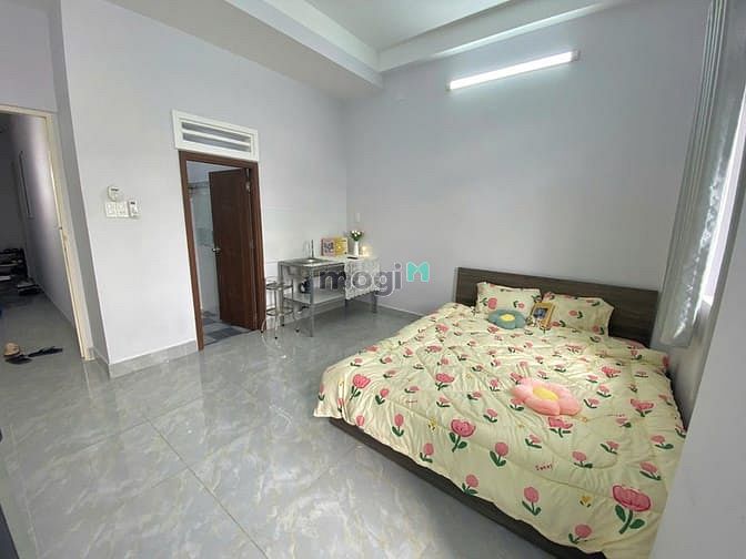 Hình ảnh TRỐNG LẠI 2P studio, bancol full nội thất NGAY TÂN SƠN NHÌ