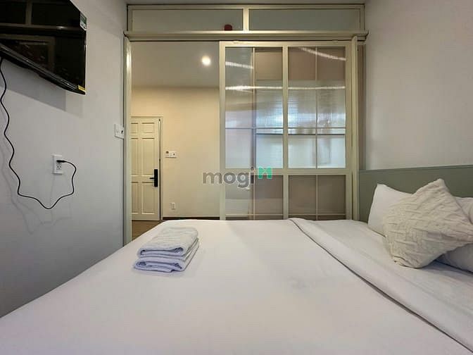 Hình ảnh Căn Hộ Dịch Vụ Full Nội Thất – CMT8, Quận 3 – 21m² – Giá Tốt