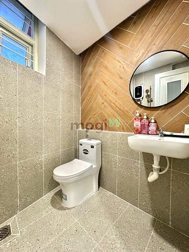 Hình ảnh Căn Hộ Dịch Vụ Full Nội Thất – CMT8, Quận 3 – 21m² – Giá Tốt