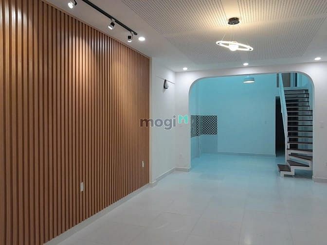 Hình ảnh Cho thuê nhà mới 5PN đường đường Ni Sư Huỳnh Liên, Phường 10, Tân Bình