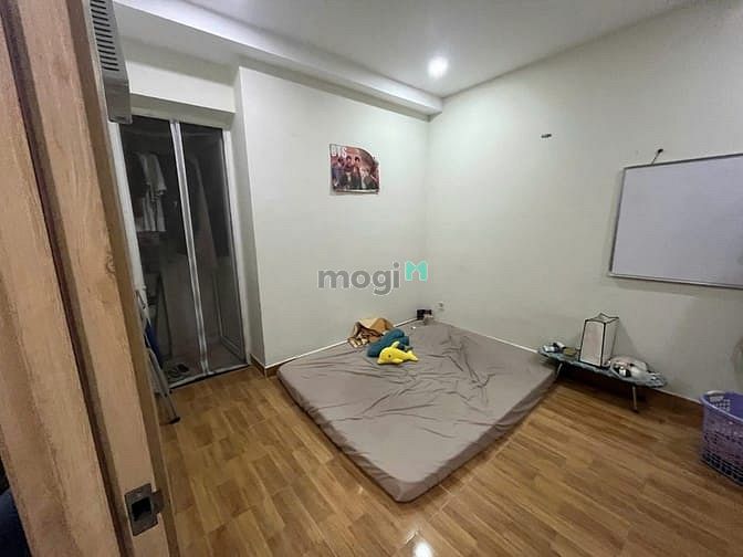 Hình ảnh Carillon 2, Hòa Thạnh, Tân Phú : 91m2, 3p ngủ,Có NT, 11tr/th