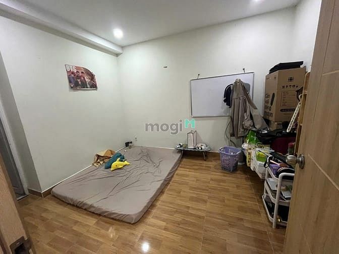 Hình ảnh Carillon 2, Hòa Thạnh, Tân Phú : 91m2, 3p ngủ,Có NT, 11tr/th