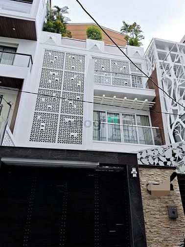 Hình ảnh Cho Thuê Nhà Văn Phòng, Trung Tâm, Quận 3.