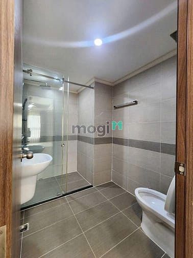 Hình ảnh Chung cư The Botanica, Phổ Quang, P2, TB: 17tr/th đã bao phí, 2p ngủ,