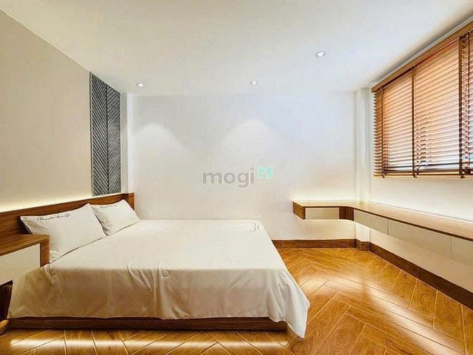 Hình ảnh Mặt Tiền Đường Núi Thành, Tân Bình - Kinh Doanh Tự Do