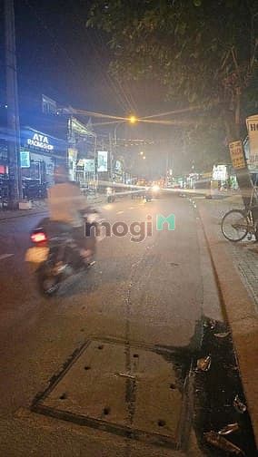 Hình ảnh Nhà 4 tầng mặt đường Gò Ô môi Quận 7.  9,3*24, hơn 21 tỷ.